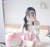 夢夢 153cm B奶 39kg  18歲