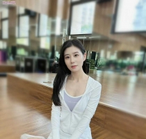 咪柯 165 48  C+ 31歲 瑜伽老師