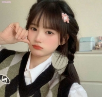 妮妮：160-C奶-46-20歲  #台中