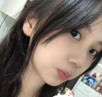 資訊：苓語 160 45KG B 24歲