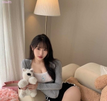 小布158.E+.45.21歲 可愛甜美、身材火辣