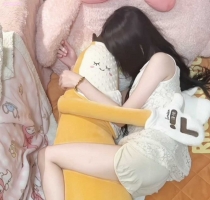 身高150 小小一隻