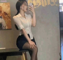 OL、黑絲襪、會撒嬌