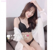 婷爽 163-D-24歲-45kg 單純的女生 笑起來溫暖舒服