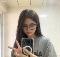 米莉 160cm 45kg C奶 20歲  #高雄