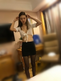 ~五官深邃 長得很好看 西子164cm 48kg C+  24y 前凸後翹 嘿嘿 ...
