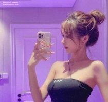 花蕊 166cm D奶 46kg 23 歲
