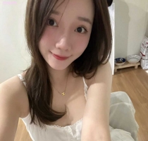 漫雪  160cm 45kg C奶 24歲 #高雄