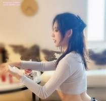 百合  166cm.47kg.C罩杯.25 歲