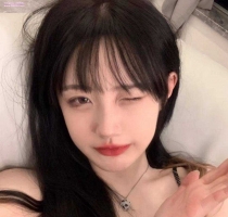 暗香163cm 43kg C奶  21歲