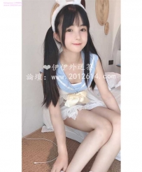 小可愛 155-41-B杯-19歲 甜美笑容 粉嫩肉體 粉色乳頭