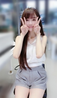 熊熊  162/C+/46/22歲 服務熱情主動 會挑逗 有女友ful