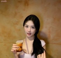 叮噹 162cm C+cup 46kg 22歲