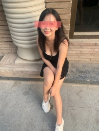 紅牌夯妹 敲甜美可愛 身材一級棒 雨慕  156.42.C+.22歲