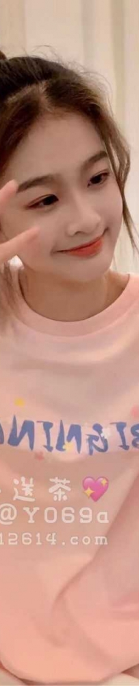 小月亮 158-20歲-B-40kg 甜美台大妹,對性愛充滿幻想。