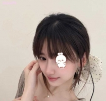 芊芊  162 47 B+ 22歲