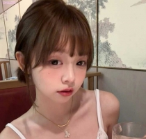 阿娜  ：158.47.E.21歲  #台北