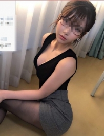 阿蜜莉  164 D 46 23   電玩辣妹兼職 外貌協會的專屬