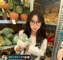 ❤️ 白淺 156-21歲-C-44kg| ❤️ #伊伊台中可約