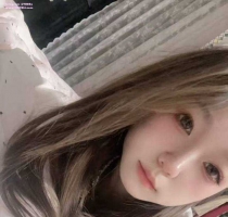 夏夏 158.C.45.20歲 小小隻超可愛學妹！合法童顏、發育超好！