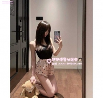 ❤️渴渴 164-21歲-D奶-47kg#伊伊私藏