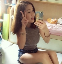 小雅162.47.E.24y  想不想要捏她的奶奶 吸她的奶頭   舔她的...