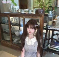 小沫 145.42.B.18歲  小蘿莉類型 皮膚白皙