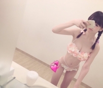 貓兒 163.44.D.18歲  #處女學生初兼職  vip客人評價：外貿清純...