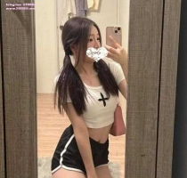 凱凱  150cm  D奶  21歲  #高雄   #小隻馬類型 很隨和 也很健談