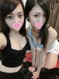 姐妹花  敢玩敢愛  配合高     左：#依依 160，B，45kg，22歲  ...