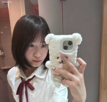 晨晨 158cm C 45 20歲