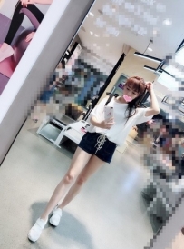海莉152cm.Ccup.19歲 40kg  如棉花糖Q彈柔嫩美乳