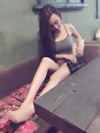花蕾   165  D   22歲  47kg  行政秘書